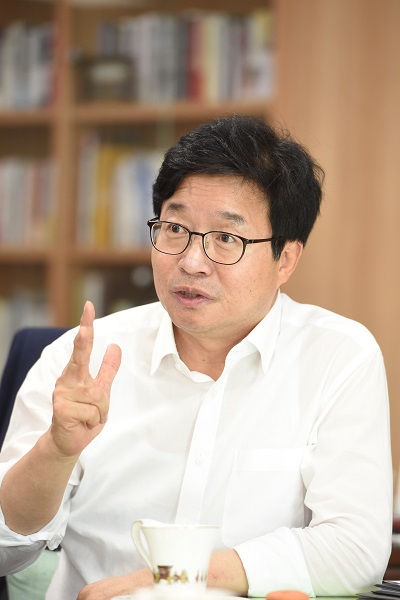 염태영 수원시장, _2019 한국관광혁신대상_ 공로상.JPG