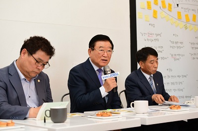 13일(청년일자리 문제 해결_job담콘서트 1).JPG