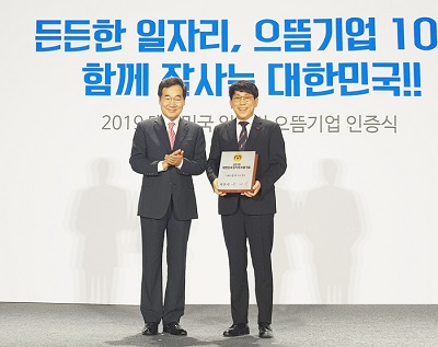 노믹스.jpg